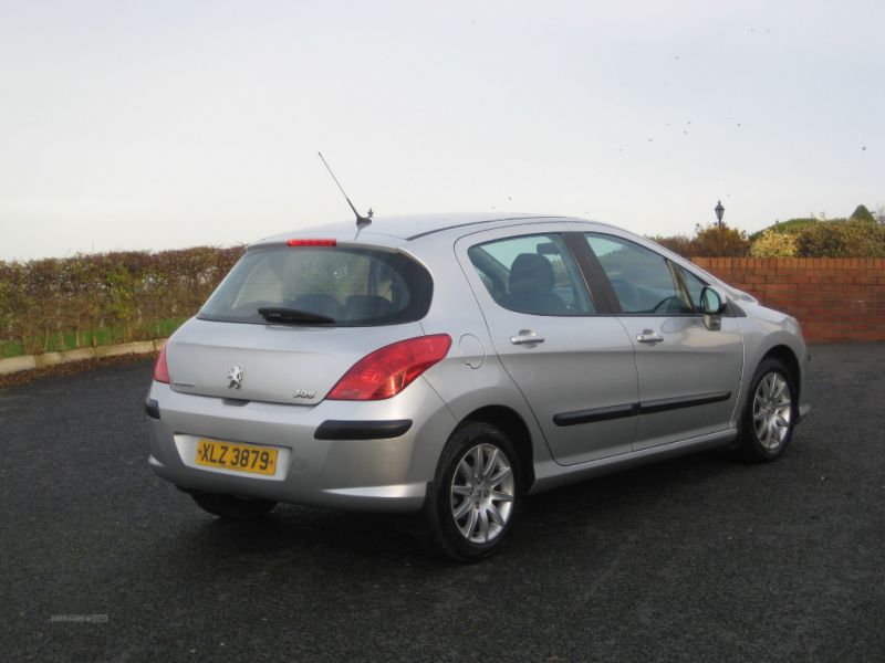 2008 Peugeot 308 1.6 S HDI image 2
