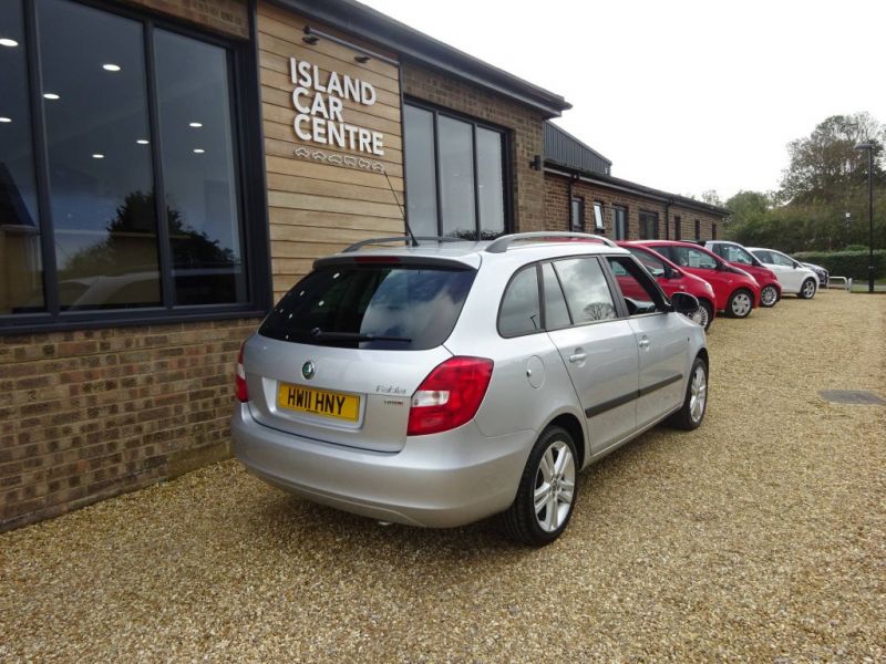 2011 Skoda Fabia 1.2 12V SE image 4