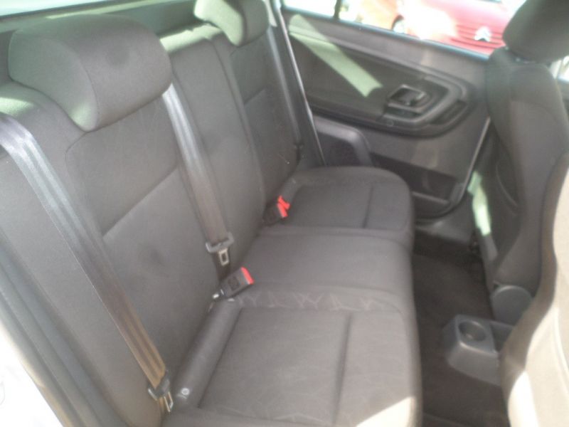 2011 Skoda Fabia 1.2 12V SE image 9
