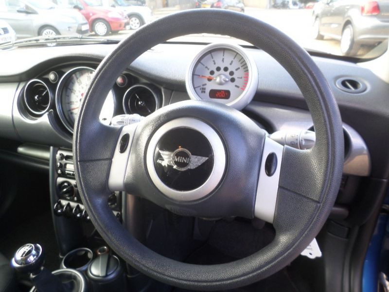 2006 Mini 1.6 Cooper 3dr image 7