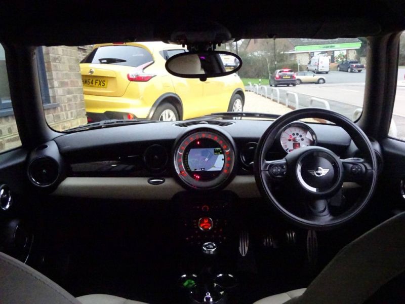 2010 MINI 1.6 Cooper S 3dr image 5