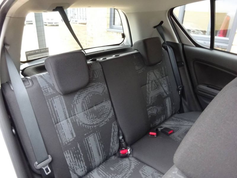 2014 Vauxhall Agila 1.2 S 5dr image 7