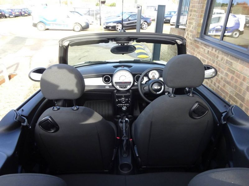 2013 MINI One 1.6 2dr image 6