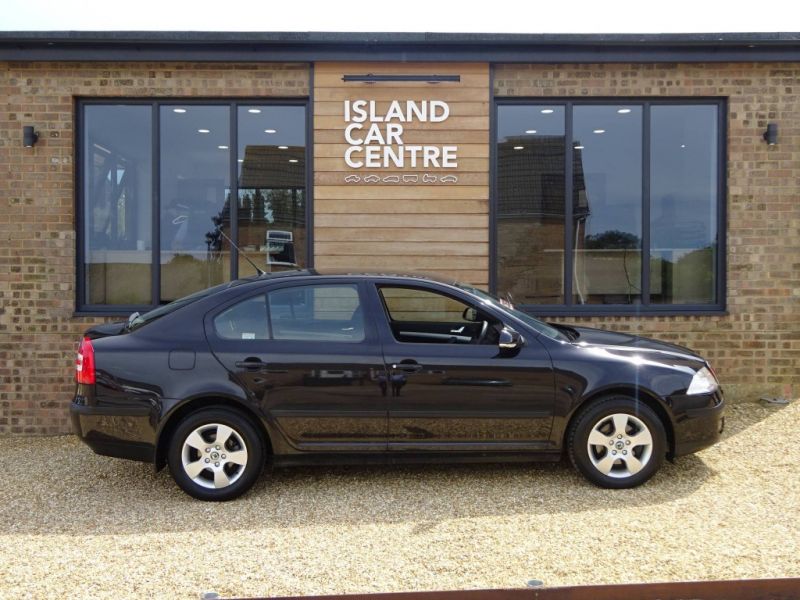 2007 Skoda Octavia 1.9 TDI 5dr image 1