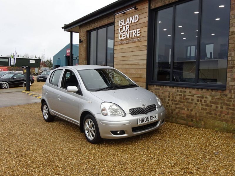 2005 Toyota Yaris 1.3 5dr image 2
