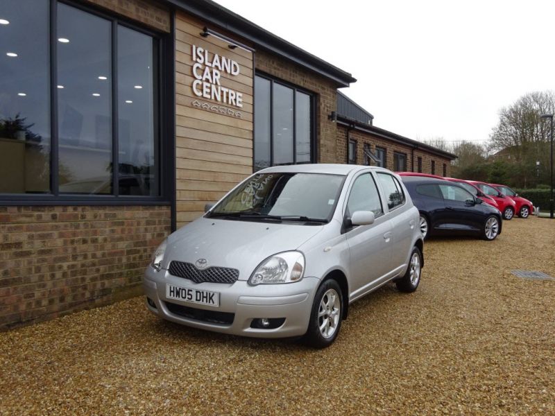 2005 Toyota Yaris 1.3 5dr image 4