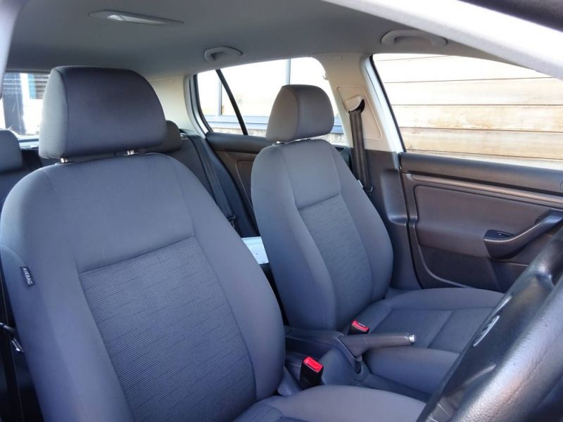 2008 Volkswagen Golf 1.4 S 5dr image 6