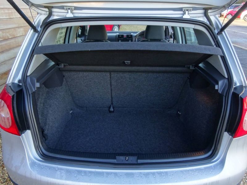 2008 Volkswagen Golf 1.4 S 5dr image 8