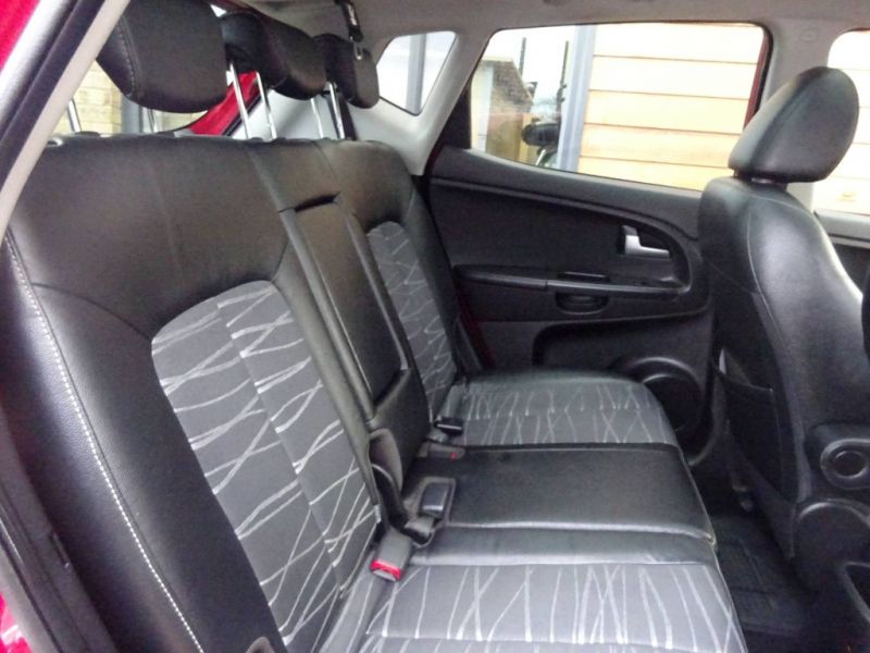 2012 Kia Venga 3 1.6 5dr image 8