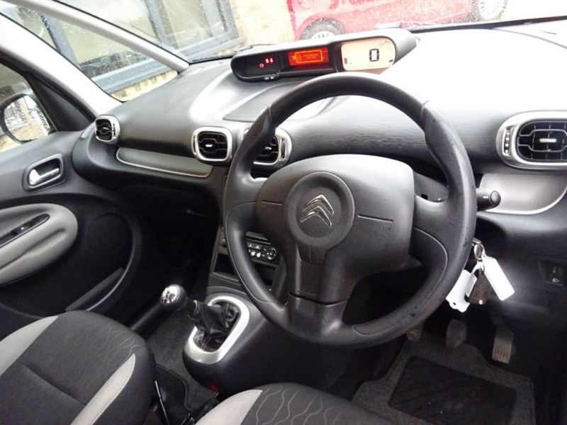 2014 Citroen C3 Picasso 1.6 HDI 8V VTR+ 5dr image 5
