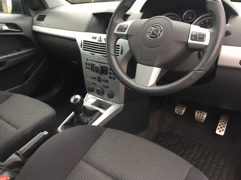 2007 Vauxhall Astra 1.6 SXi 5dr image 8