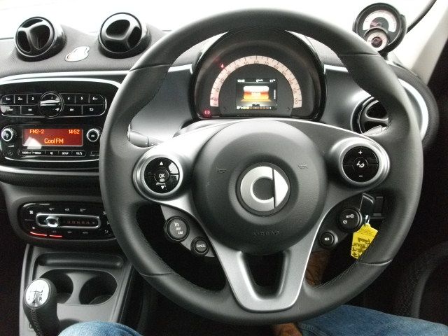 2017 Smart ForFour Prime image 7