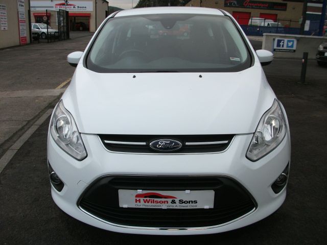 2015 Ford C-Max Zetec 1.6 5dr image 2