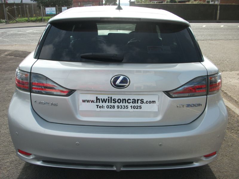Lexus CT 200h 1.8 SE-L Hybrid 5dr image 4