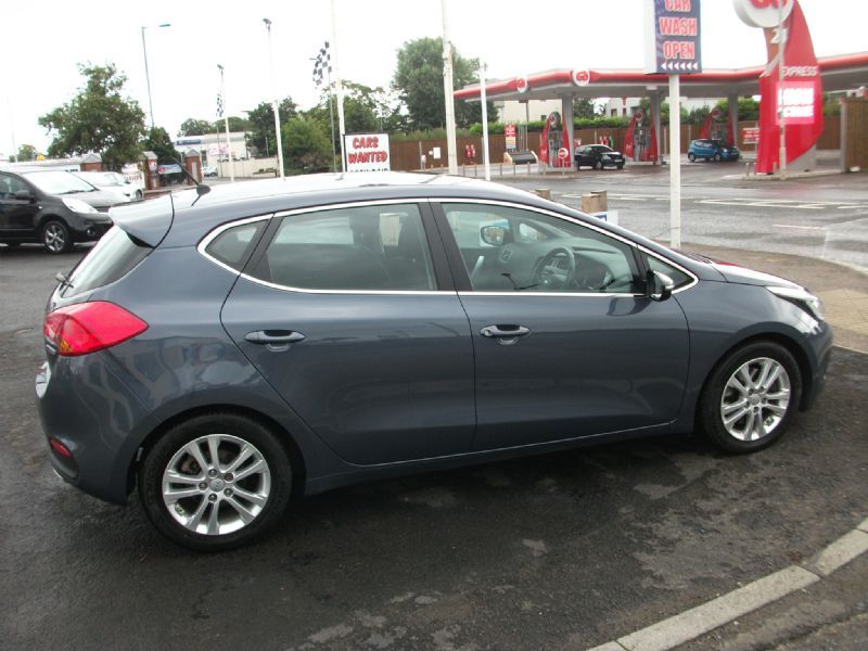 2014 Kia Ceed 2 1.6CRDi 5dr image 5