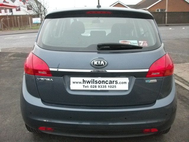2015 Kia Venga 2 1.4 5dr image 4