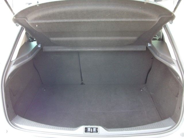 2014 Renault Megane 1.6 5dr image 10