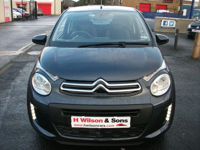Citroen C1 1.0VTi 3dr image 2