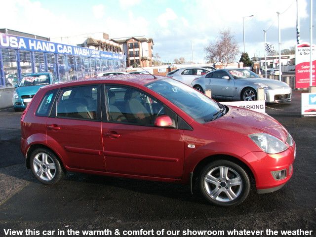 2008 Ford Fiesta Zetec 1.25 5dr image 1