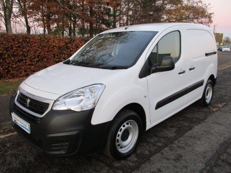 2017 Peugeot Partner 1.6HDi SE image 1