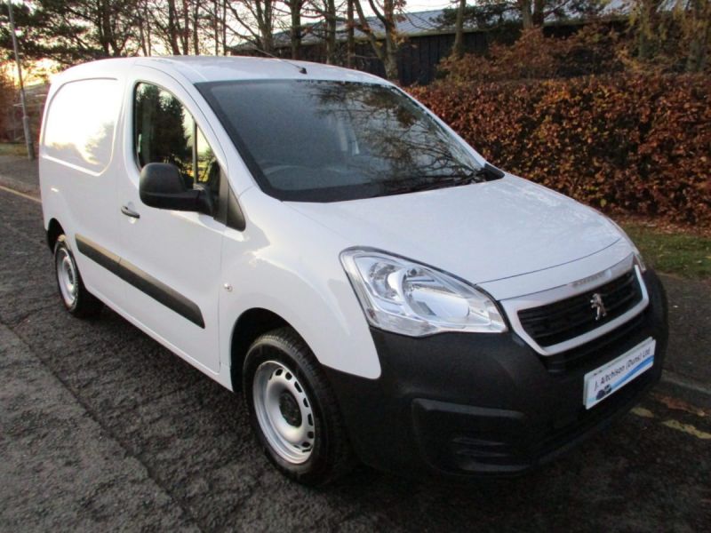 2017 Peugeot Partner 1.6HDi SE image 2