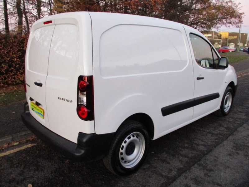 2017 Peugeot Partner 1.6HDi SE image 3