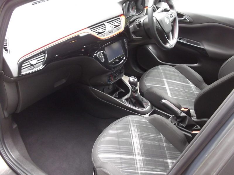 2015 Vauxhall Corsa 1.4SRi 5dr image 6