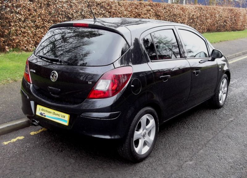 2014 Vauxhall Corsa 1.4SXi 5dr image 3