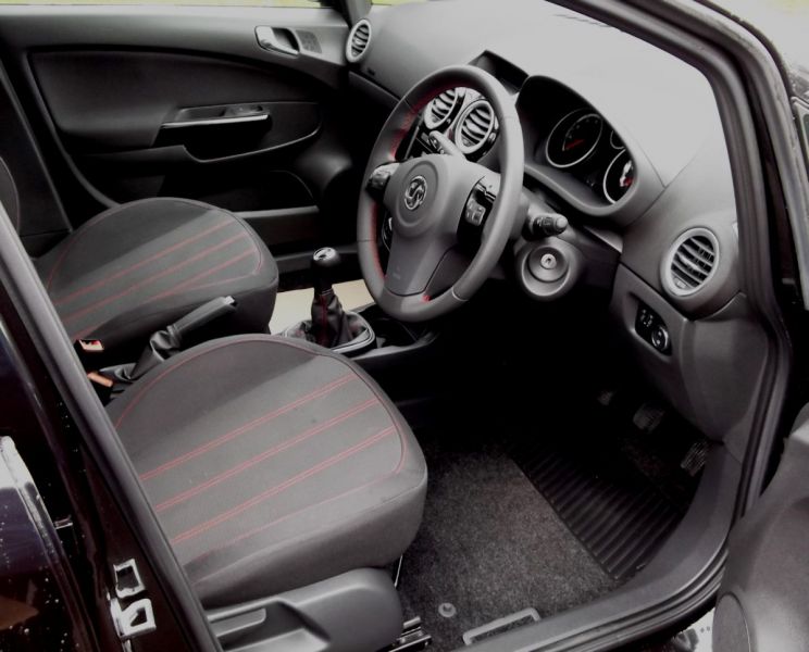 2014 Vauxhall Corsa 1.4SXi 5dr image 6