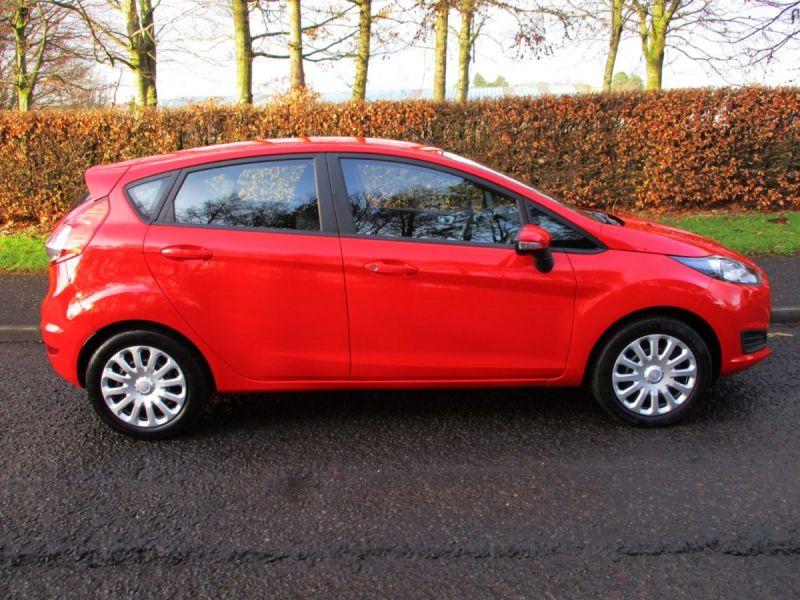 2014 Ford Fiesta 1.25 Style 5dr image 6