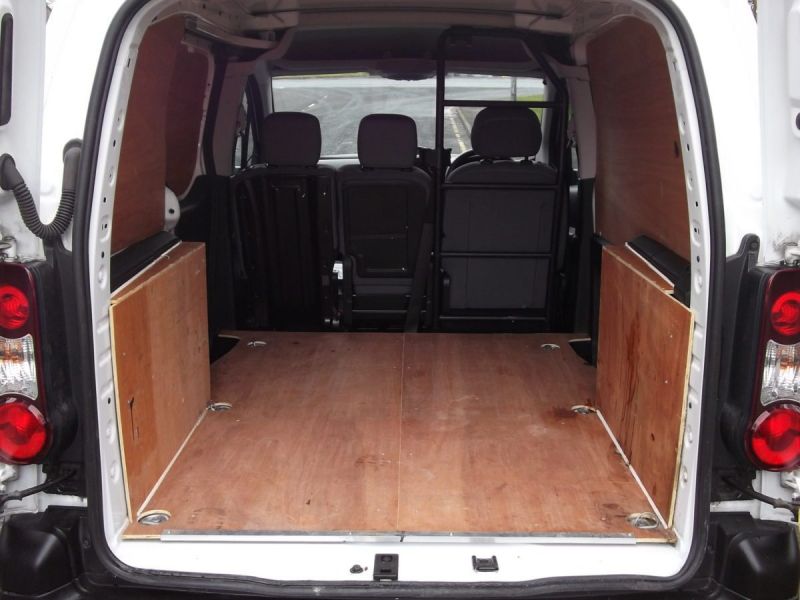 2014 Citroen Berlingo 1.6HDi LX image 4