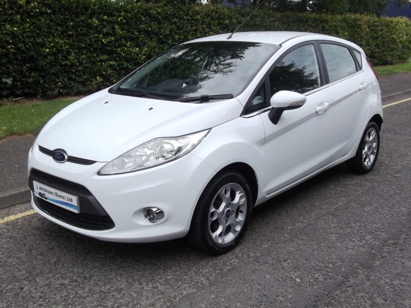 2012 Ford Fiesta 1.25 Zetec 5dr image 1