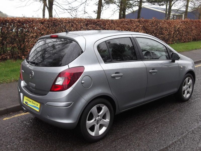2013 Vauxhall Corsa 1.4SXi 5dr image 3