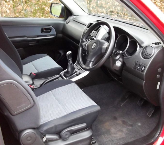 2009 Suzuki Grand Vitara 1.6VVTi 3dr image 8