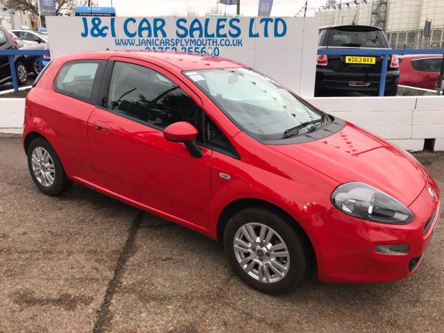 2015 Fiat Punto 1.2 3d image 1