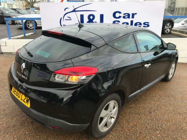 2011 Renault Megane 1.6 3d image 5