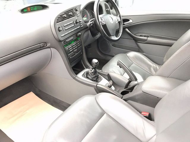 2005 SAAB 9-3 2.0 2d image 6