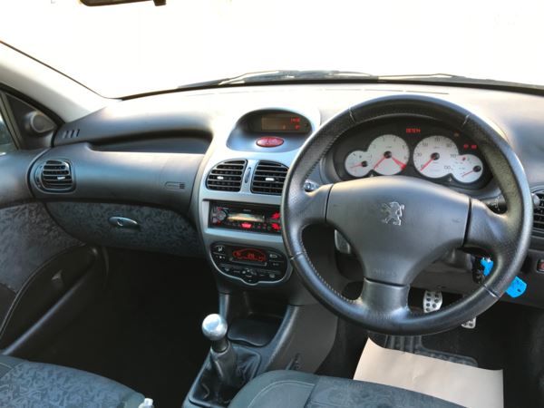2005 Peugeot 206 1.6 3dr image 10