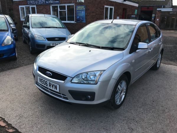 2006 Ford Focus 2.0 TDCi Ghia 5dr image 1