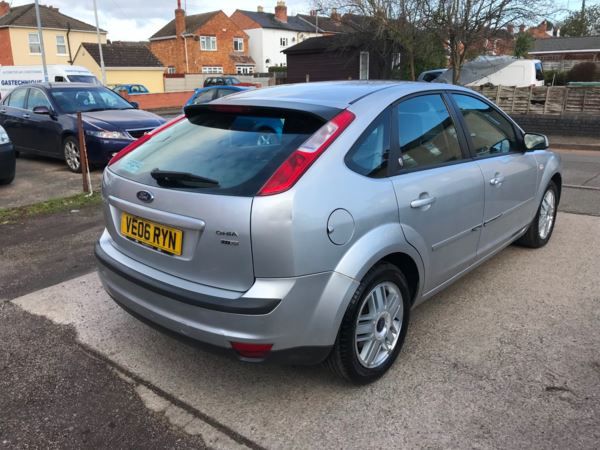 2006 Ford Focus 2.0 TDCi Ghia 5dr image 4