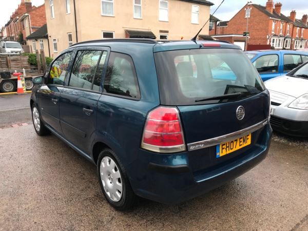 2007 Vauxhall Zafira 1.9 CDTi 5dr image 4