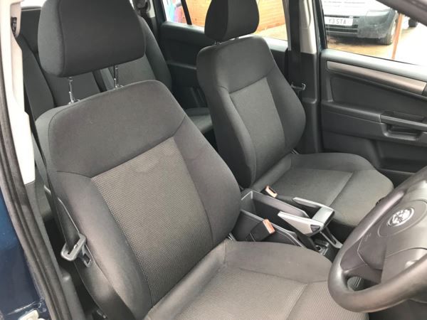 2007 Vauxhall Zafira 1.9 CDTi 5dr image 8