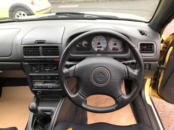 2001 Subaru Impreza 2.0 Sports image 9