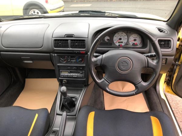 2001 Subaru Impreza 2.0 Sports image 11