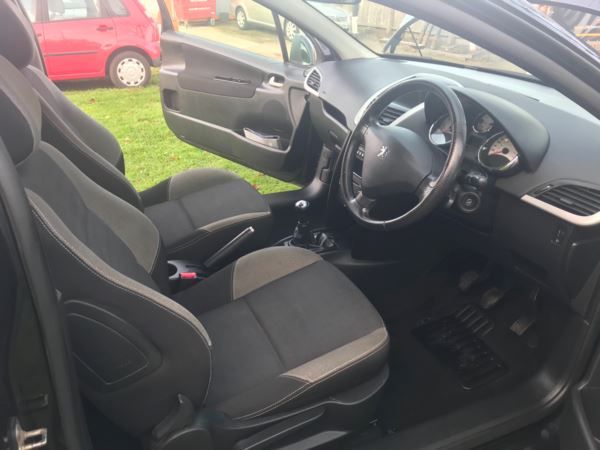 2011 Peugeot 207 1.4 Envy 3dr image 8