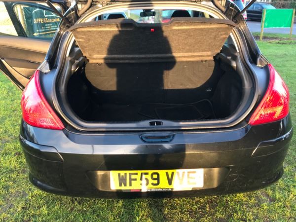 2009 Peugeot 308 1.6 HDi 110 Sport 5dr image 9