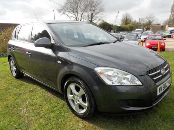 2008 Kia Ceed 1.6 CRDi GS 5dr image 3