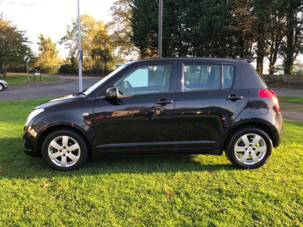 2009 Suzuki Swift GLX 5dr image 5