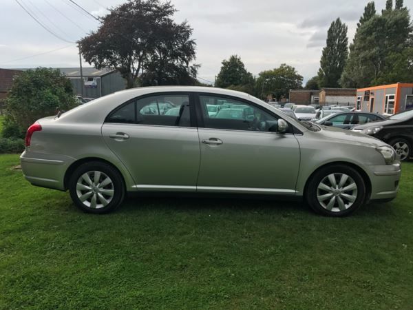 2008 Toyota Avensis 1.8 VVT-i 5dr image 5