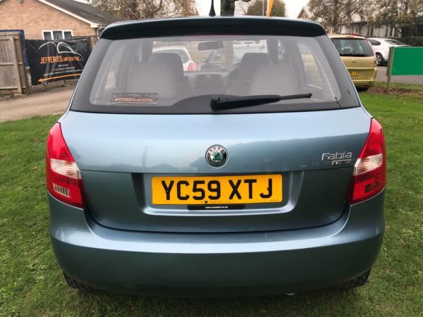 2009 Skoda Fabia 1.2 5dr image 3
